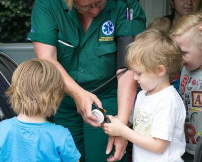 nursery-visit-from-paramedics