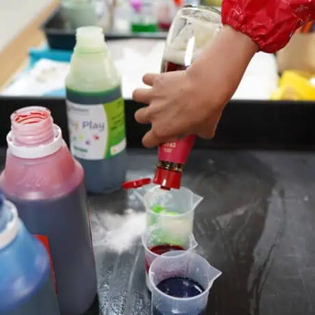 Baking soda and vinegar experiment